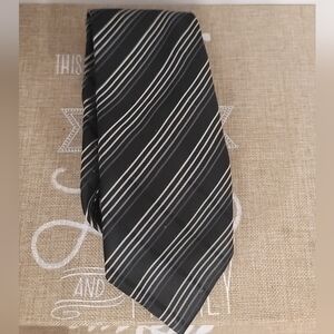 Alexander Julian Colors Black & White Stripe Necktie